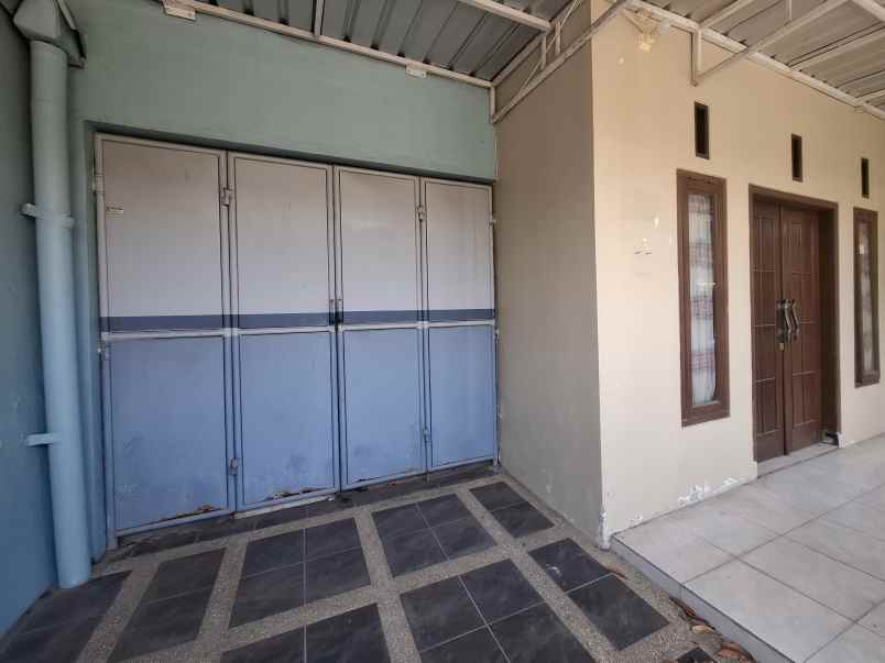 rumah dekat kampus moch sroedji jember jl sriwijaya