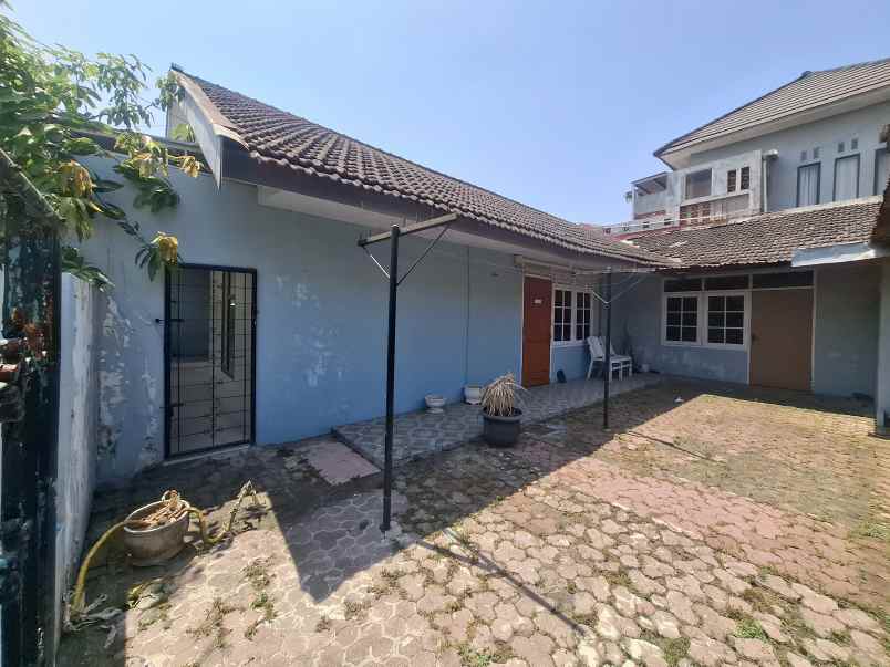 rumah dekat kampus moch sroedji jember jl sriwijaya