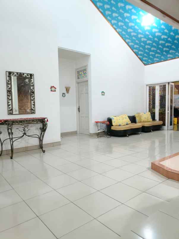 rumah dekat mall galaxy di villa galaxy bekasi