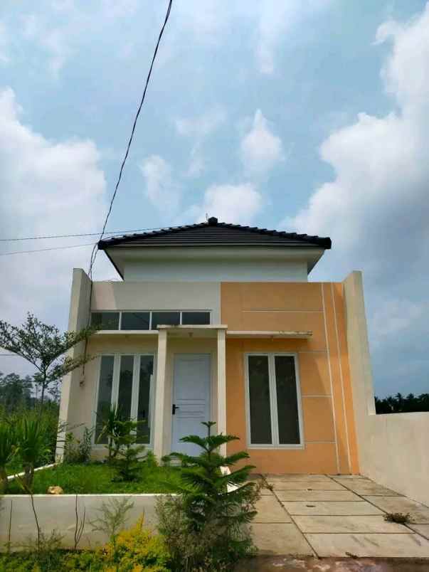 rumah dekat pasar gondanglegi malang