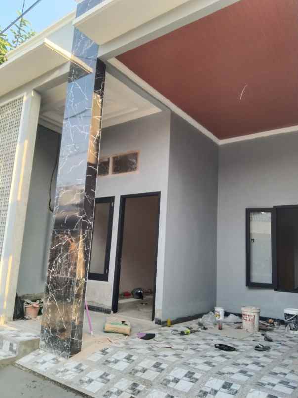 rumah di bekasi timur regency siap huni c0628