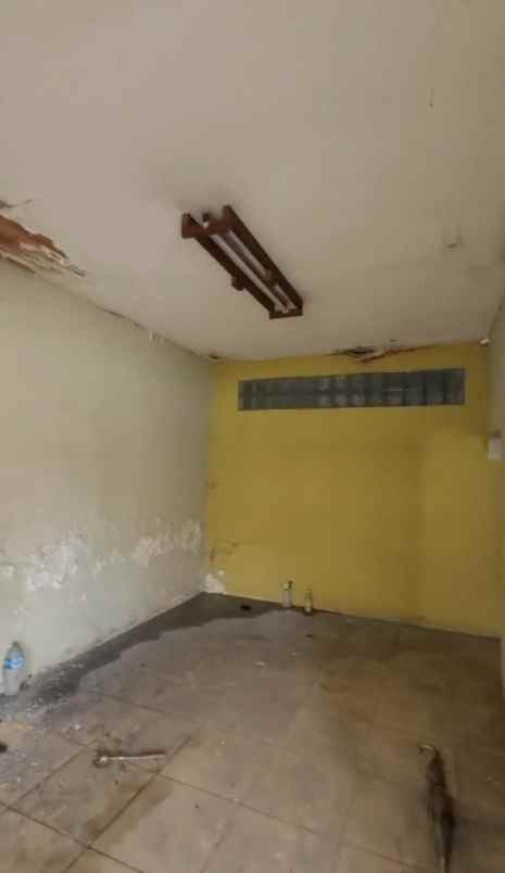 rumah di rungkut mejoyo utara listrik 3500 watt