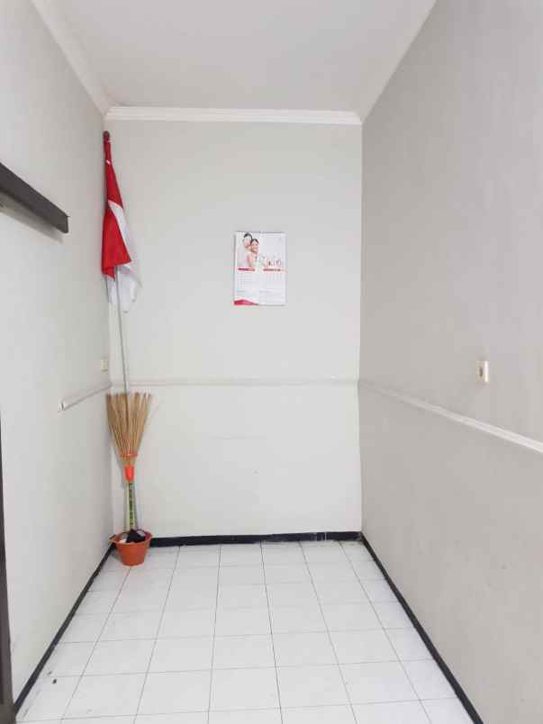 rumah dijual graha sampurna indah surabaya barat