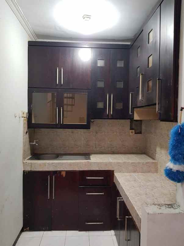 rumah dijual graha sampurna indah surabaya barat