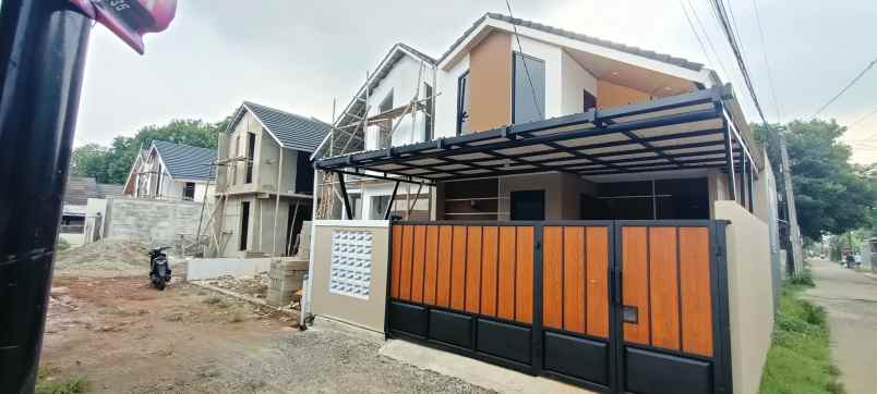 rumah dijual siap huni dekat stasiun krl dan tol