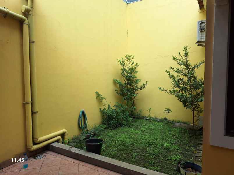 rumah dijual wisata bukit mas surabaya