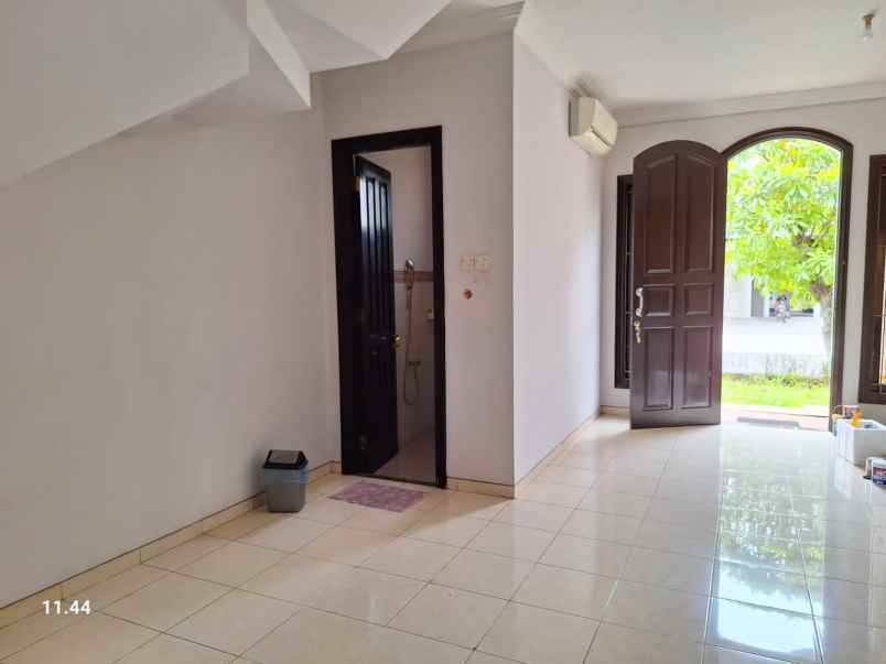 rumah dijual wisata bukit mas surabaya