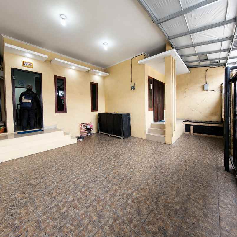 rumah disewakan di pancoran
