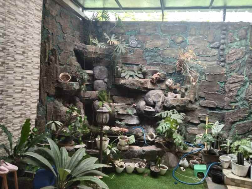 rumah dua lantai cisaranten wetan cinambo bandung