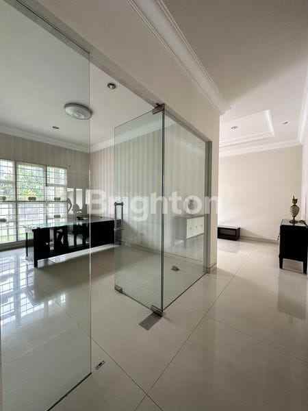 rumah eksklusif puri galaxy dekat merr surabaya