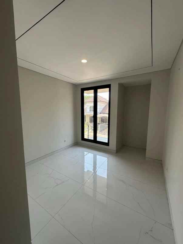 rumah fullerton place citraland new mewah siap huni