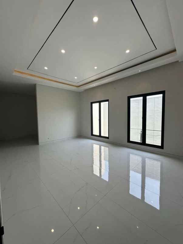 rumah fullerton place citraland new mewah siap huni