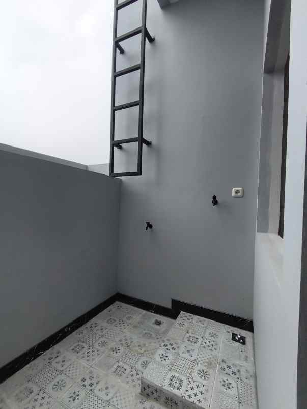 rumah jalan bhakti abri tapos depok