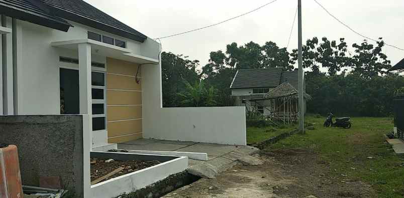 rumah jl cibereum