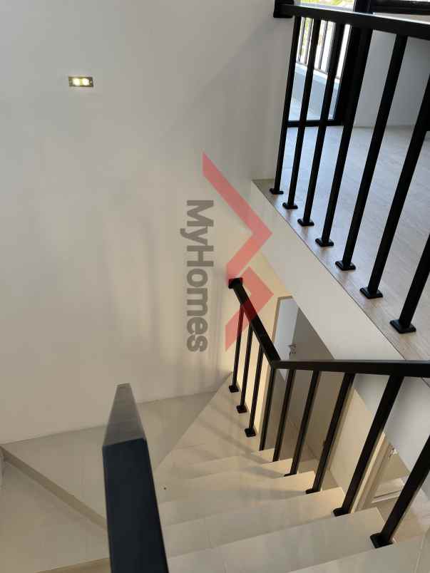 rumah jl lobak n0 17 pd cabe llir