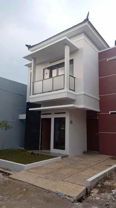 rumah jl raya arco