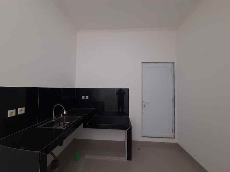 rumah jln jati murni bekasi kota