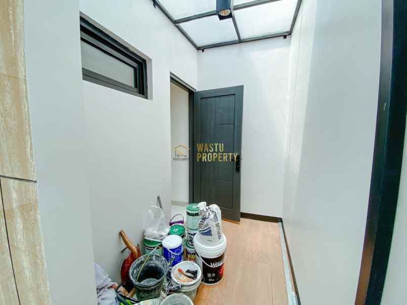 rumah kontemporer dekat jalan lpmp kalasan sleman