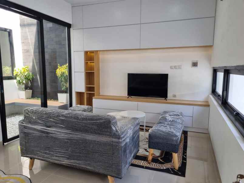 rumah kost eksklusif dekat uii potensi sewa tinggi