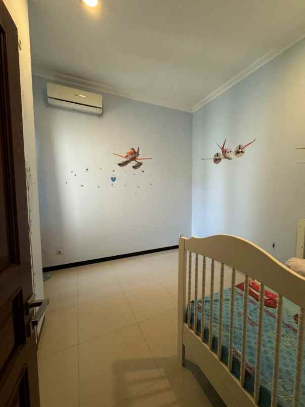 rumah manyar tirtoyoso surabaya lebar 11 hadap utara