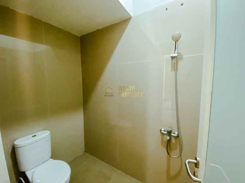 rumah mewah luas semi furnish dekat rsud prambanan