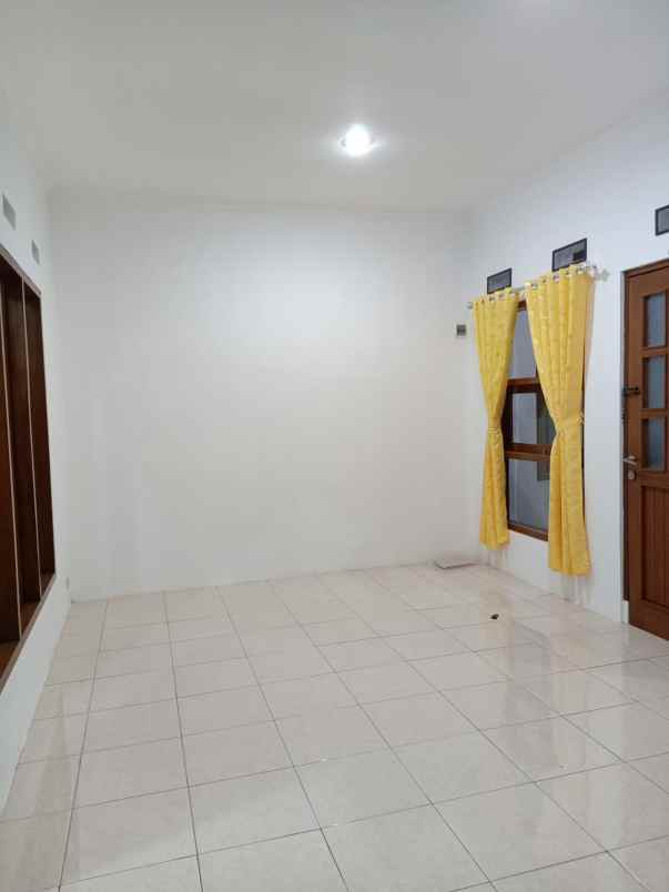 rumah minimalis di sariwangi dekat ke polban ciwaruga