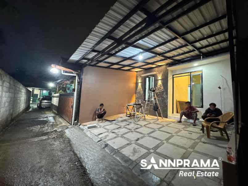 rumah modern dekat stasiun depok lama