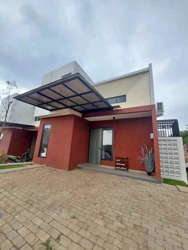 rumah modern lokasi strategis di tidar hills malang