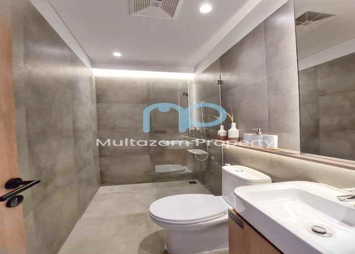 rumah modern tipe townhouse dekat mrt lebak bulus