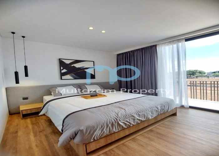 rumah modern tipe townhouse dekat mrt lebak bulus