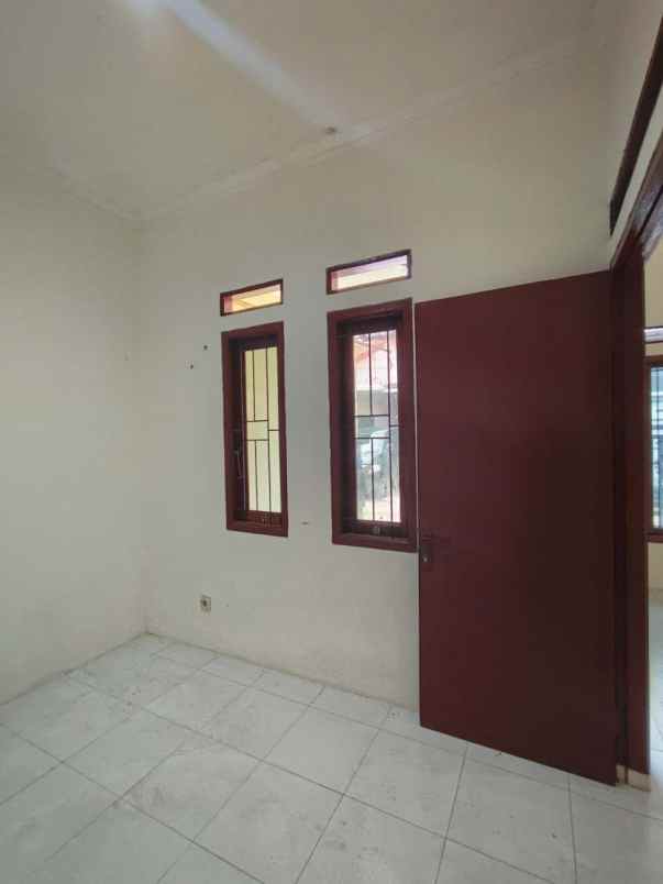 rumah murah 2kt di limo depok