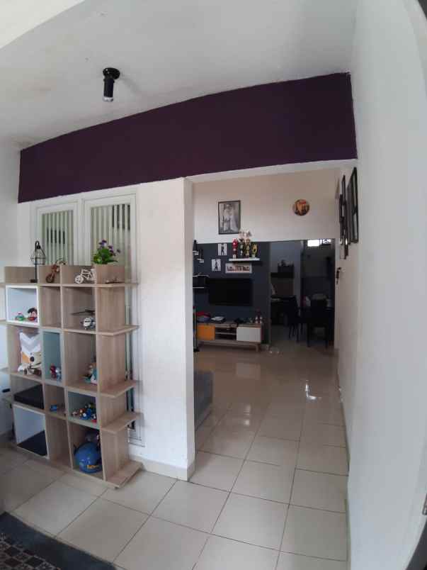 rumah nyaman asri bebas banjir di gdc depok