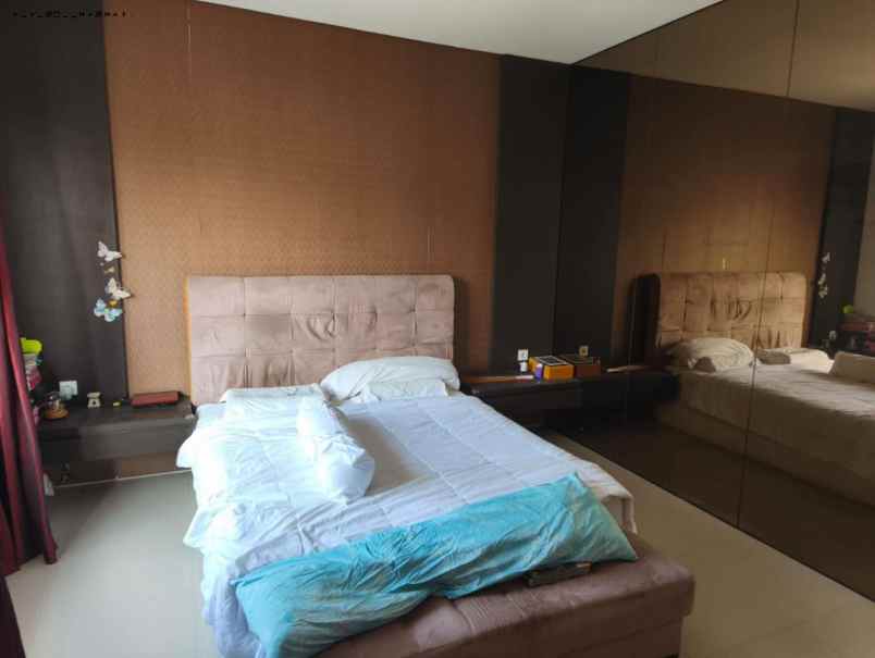 rumah pakuwon city san diego strategis minimalis