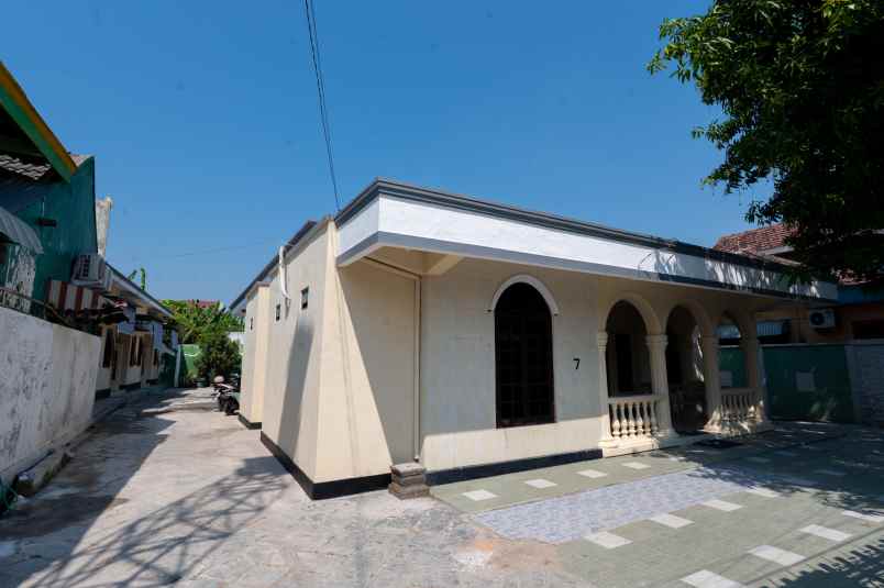 rumah penginapan masih baru cocok untuk investasi