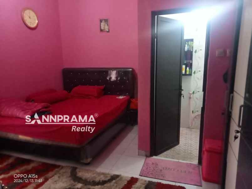rumah pink tanah luas jatimulya depok ash