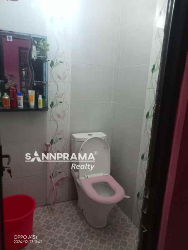 rumah pink tanah luas jatimulya depok ash