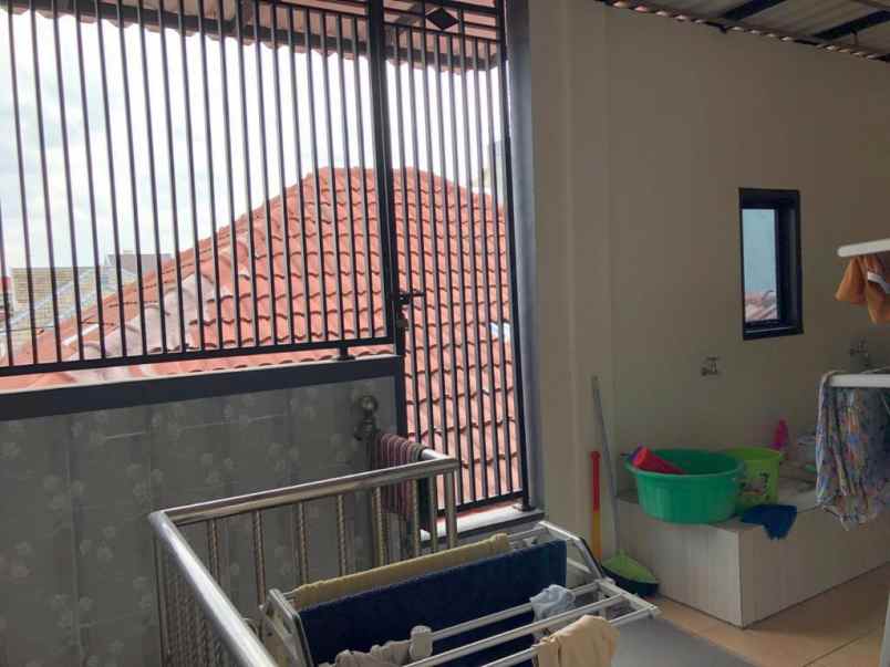 rumah pondok tjandra candra shm hadap selatan kpr