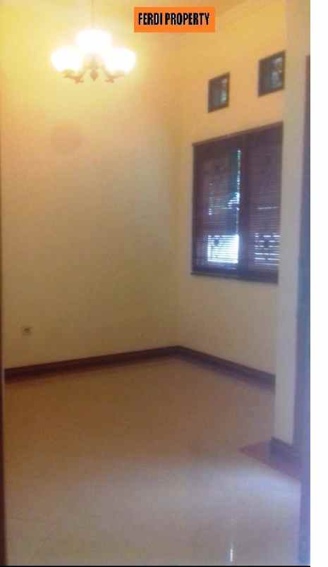 rumah rapi pasca renovasi dekat mal citra gran cibubur