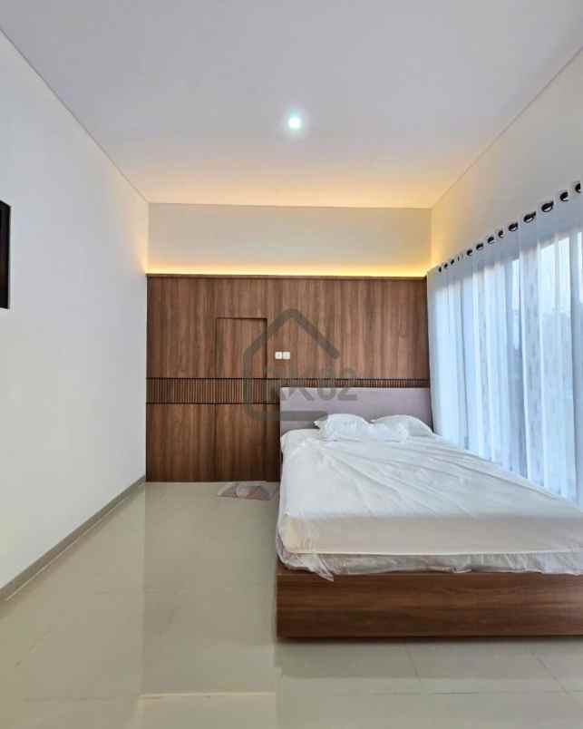 rumah scandinavian dekat stasiun lenteng agung jakarta