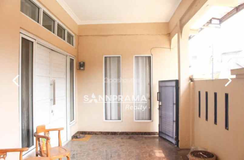 rumah second 2 lantai di villa pertiwi cilodong depok