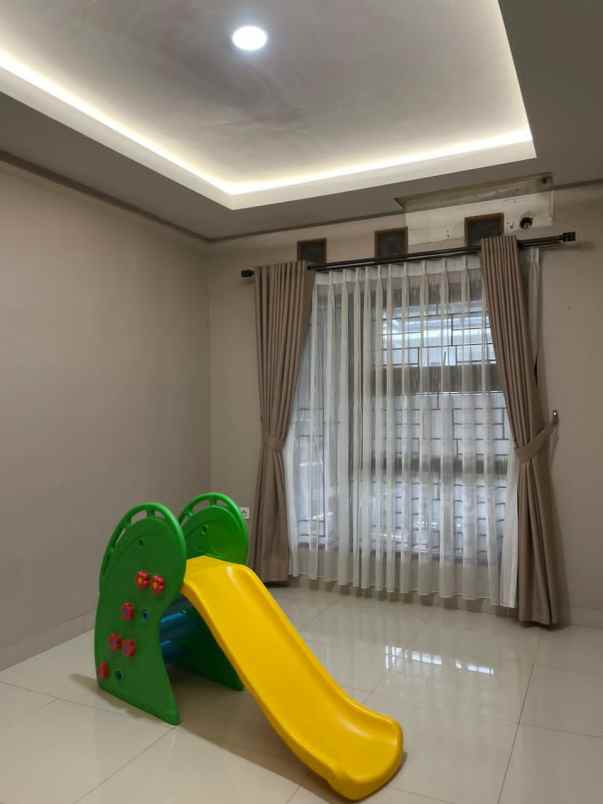 rumah second bagus di jalan pesantren cimahi