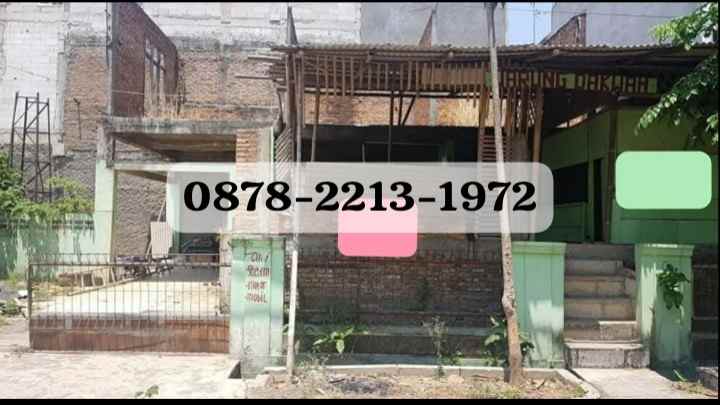 rumah setengah jadi dekat ke kali malang raya