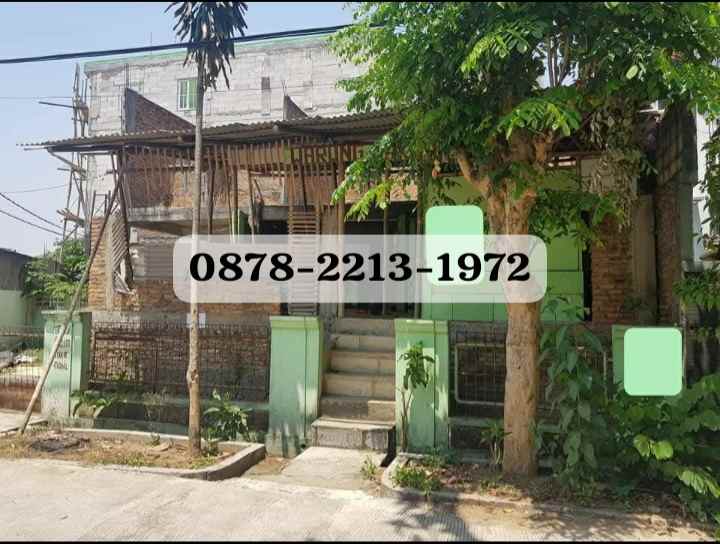 rumah setengah jadi dekat ke kali malang raya