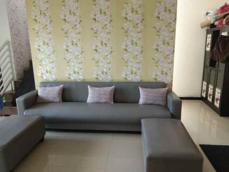 rumah shm murah malang perum dekat jalan raya