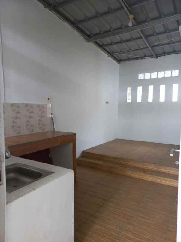 rumah siap huni 5 menit exit tol cimanggis depok