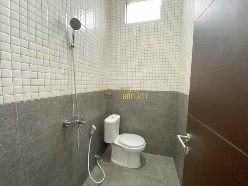 rumah siap huni di condongcatur dekat kampus ugm jogja