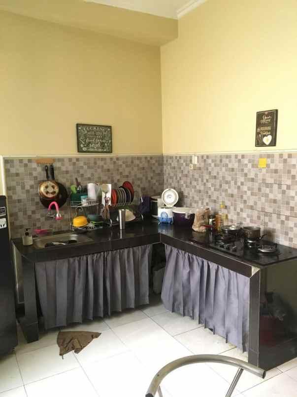 rumah siap huni lokasi di tasikmadu malang