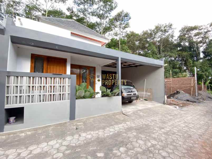 rumah siap huni terbaru di sleman utara akses mudah