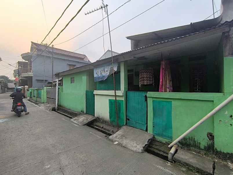 rumah strategis kayuringin jaya bekasi selatan