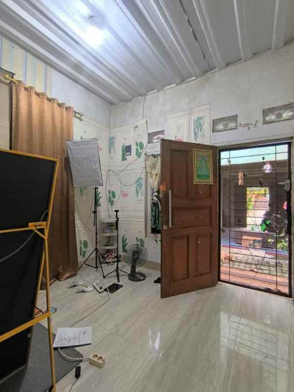 rumah strategis kayuringin jaya bekasi selatan